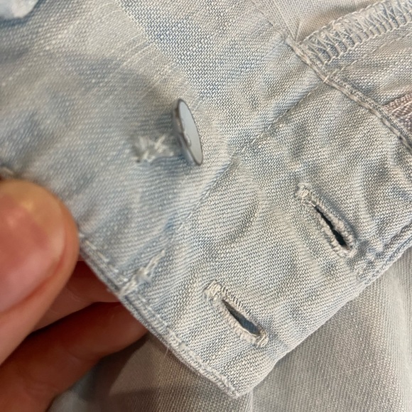Gentle Fawn pleated light-wash denim shorts - Picture 8 of 12